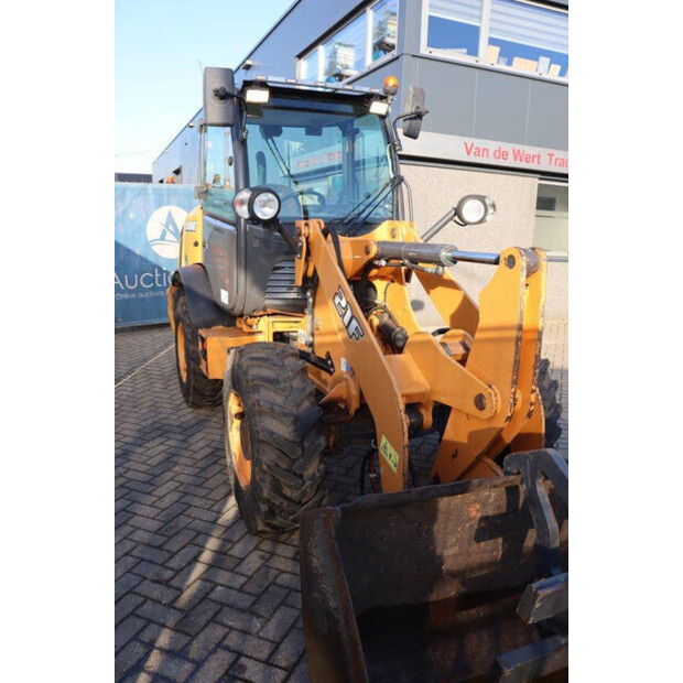 2016 CASE 21F-43461205