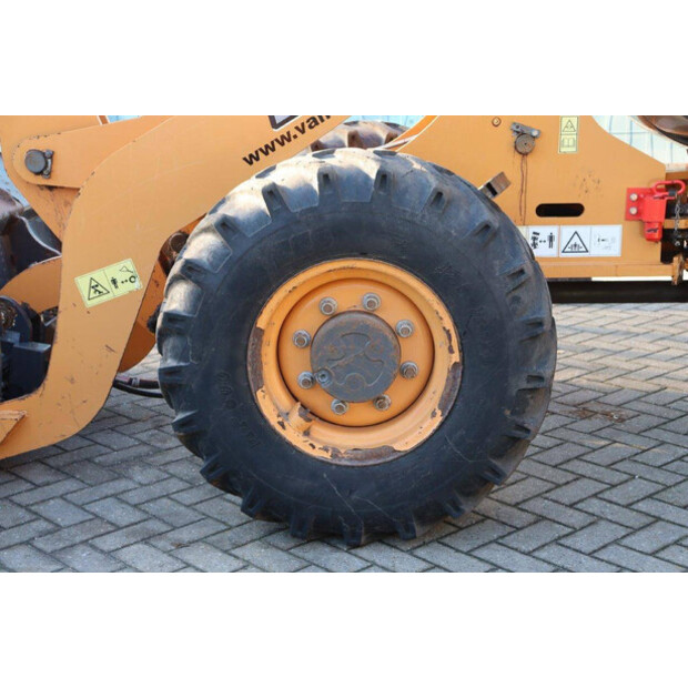 2016 CASE 21F-43461220