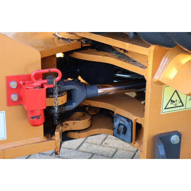 2016 CASE 21F-43461223