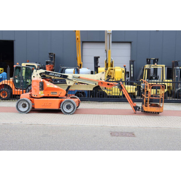 2014 JLG M450AJ-43461400