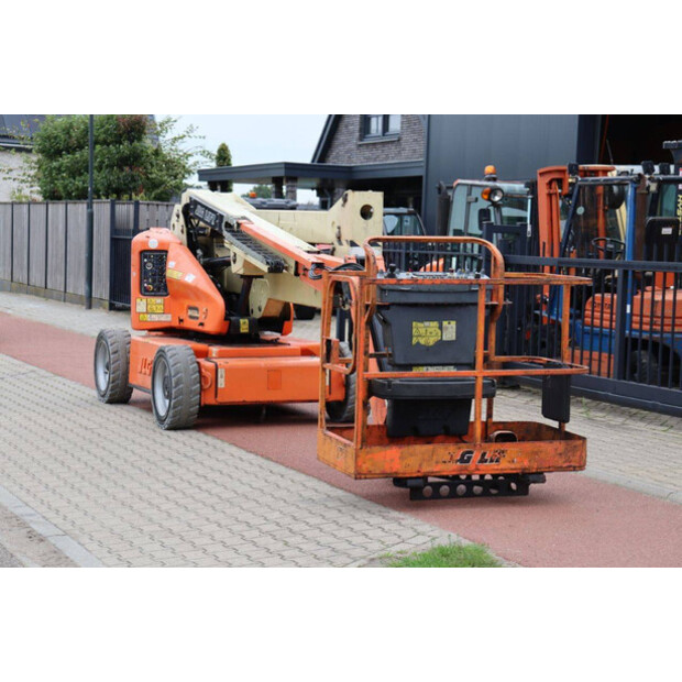 2014 JLG M450AJ-43461402