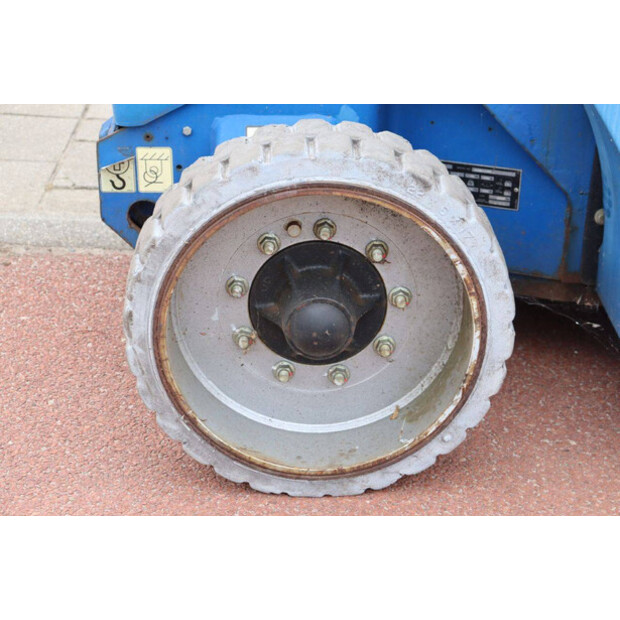 2007 جيه ال جي M400AJPN-43461475