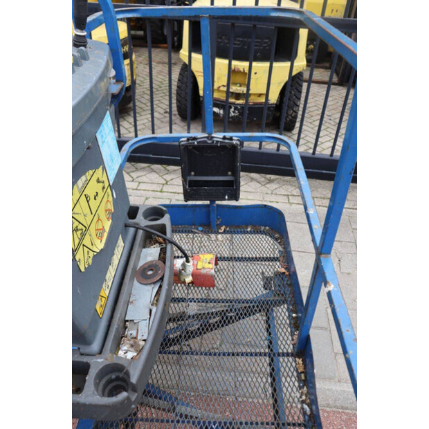 2007 جيه ال جي M400AJPN-43461487