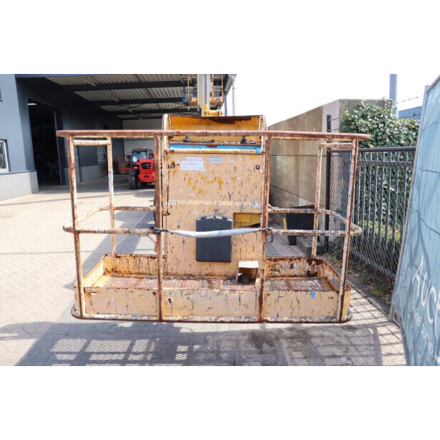 2005 جيني S-45-43461584