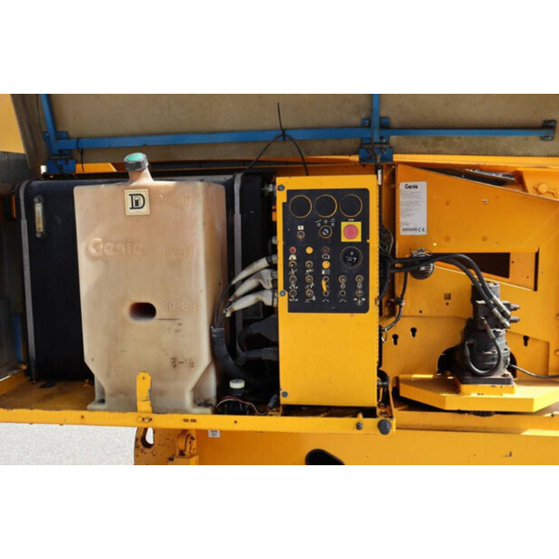 2005 جيني S-45-43461591