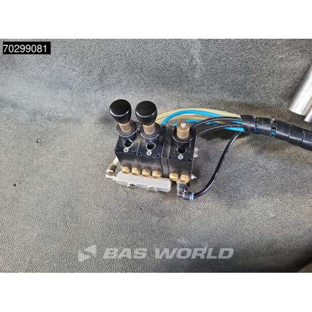 2014 فولفو FMX 460-43462682