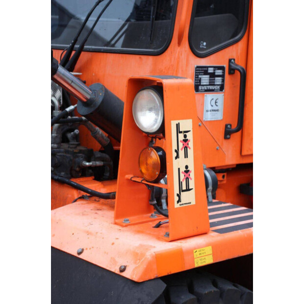 2001 Svetruck 1060-30-43463028