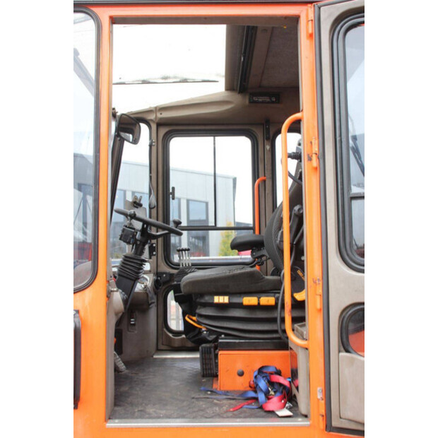 2001 Svetruck 1060-30-43463052