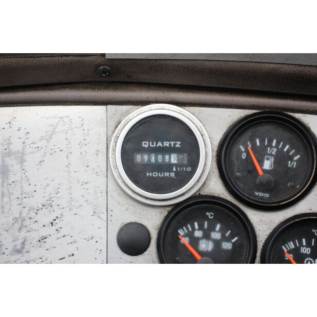 2001 Svetruck 1060-30-43463062