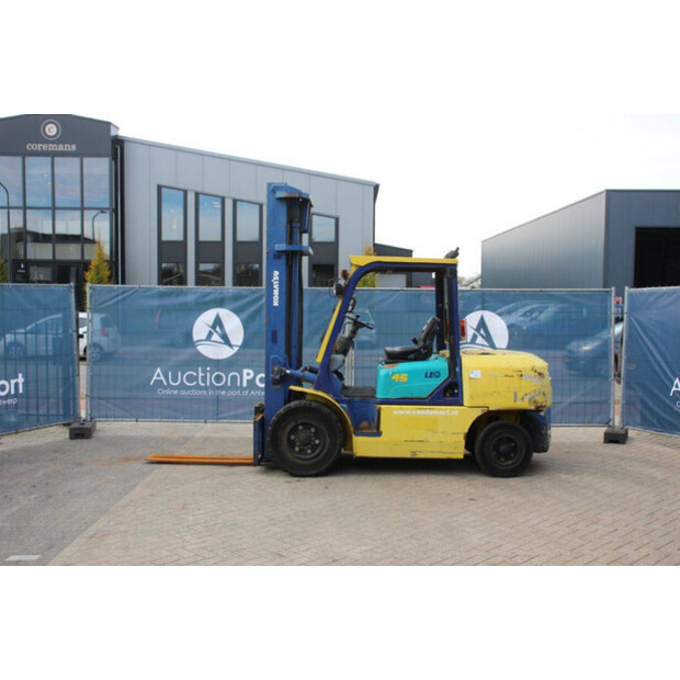 2000 كوماتسو FD45T-7-43463187