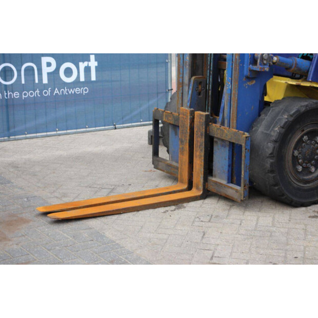 2000 كوماتسو FD45T-7-43463194