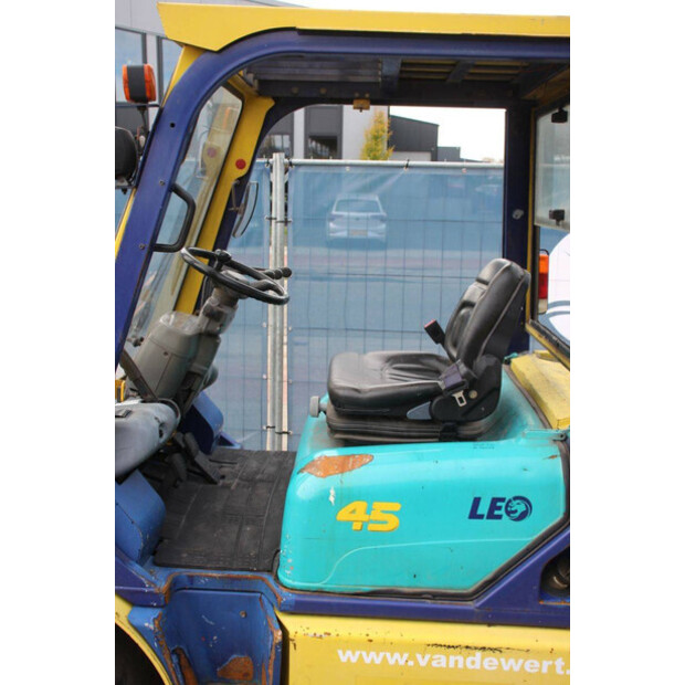 2000 كوماتسو FD45T-7-43463205