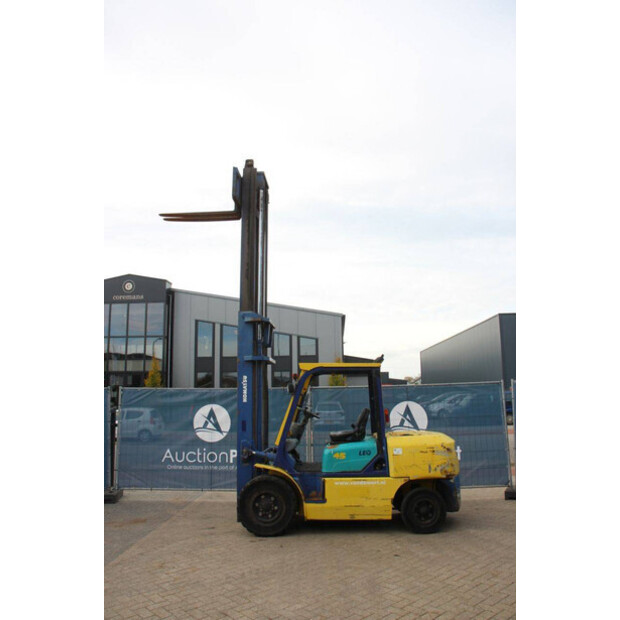 2000 كوماتسو FD45T-7-43463213