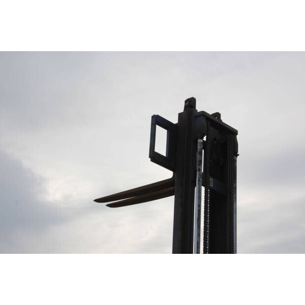 2000 كوماتسو FD45T-7-43463215