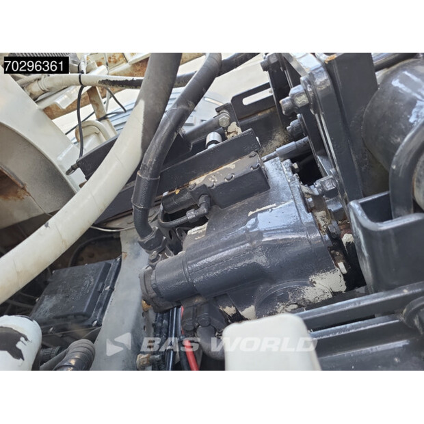 2011 فولفو FMX 460-43463326