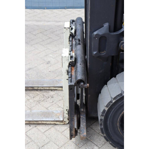 1996 Yale GDP30TP-43464005