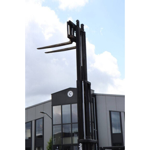 1996 Yale GDP30TP-43464031