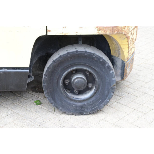 1999 Hyster H4.50XM-43464095