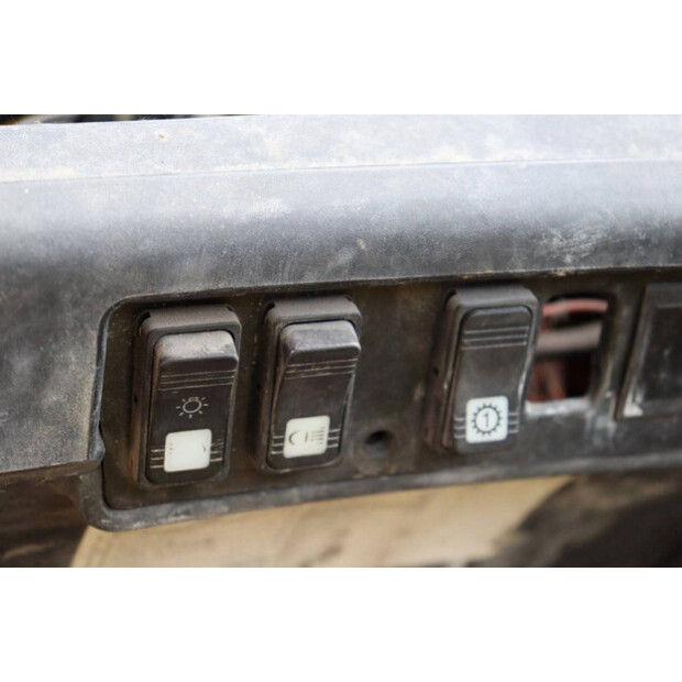 1999 Hyster H4.50XM-43464109