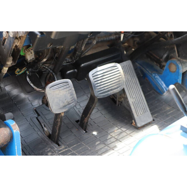 2001 كاتربيلر DP35K-43464180