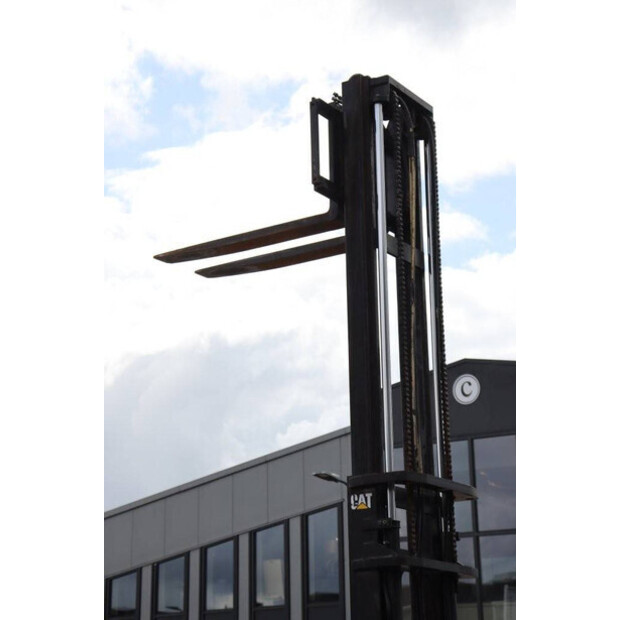 2001 كاتربيلر DP35K-43464201