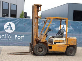 Image de CHARIOTS ÉLÉVATEURS 1986 Komatsu FD-25-8