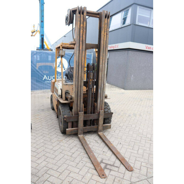 1986 Komatsu FD-25-8-43464325