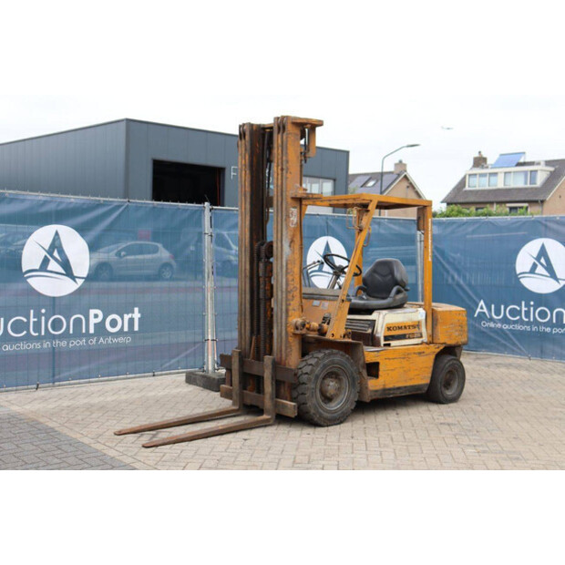 1986 Komatsu FD-25-8-43464327