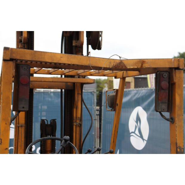 1986 Komatsu FD-25-8-43464335