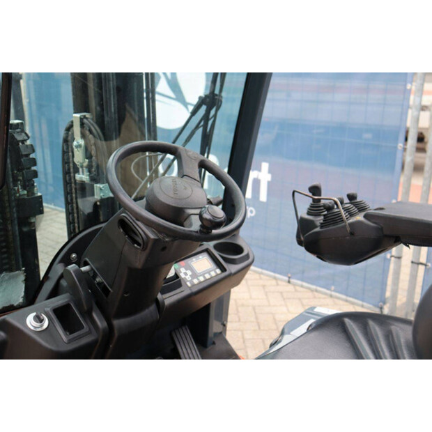 2017 Toyota 8FBM20T-43464406