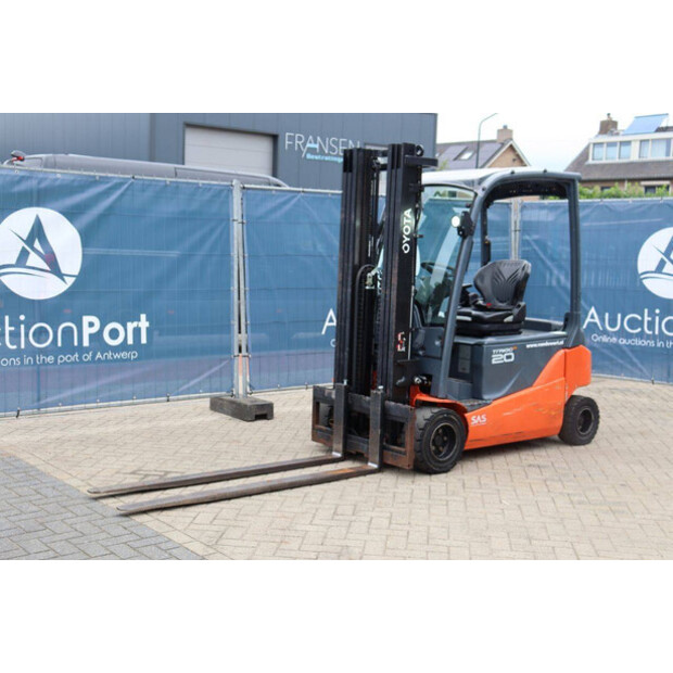 2017 تويوتا 8FBM20T-43464428