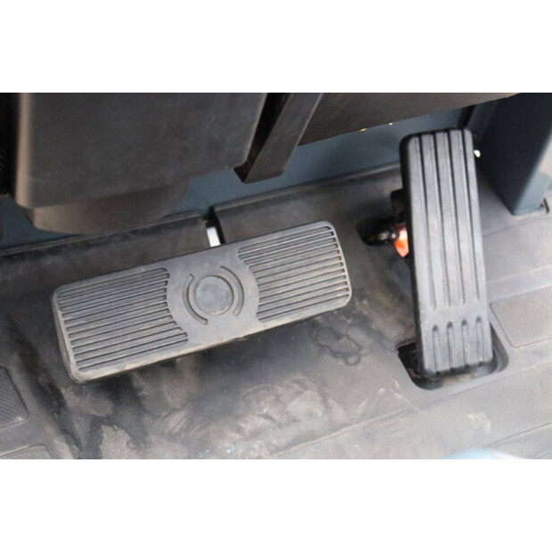 2017 تويوتا 8FBM20T-43464443