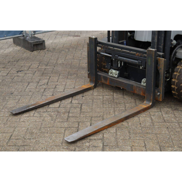 2017 Still RX20-20-43464539