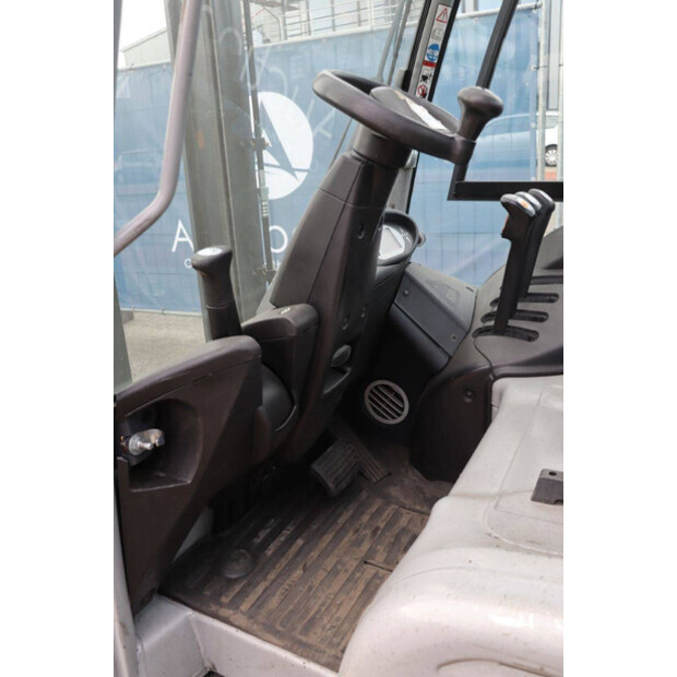 2017 Still RX20-20-43464551