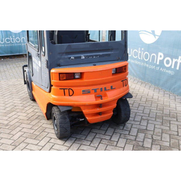 2000 Still R60-25-43464581