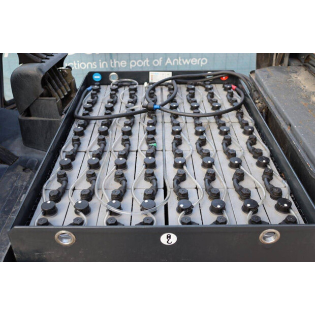 2000 Still R60-25-43464582