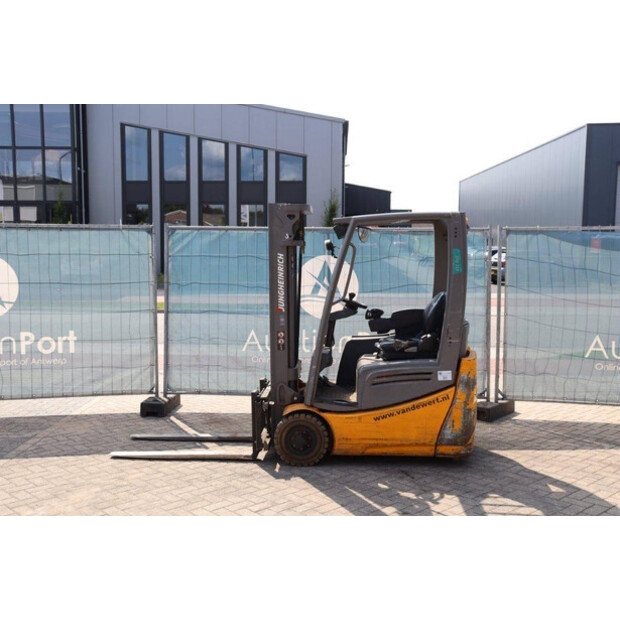 2016 Jungheinrich EFG215-43464690