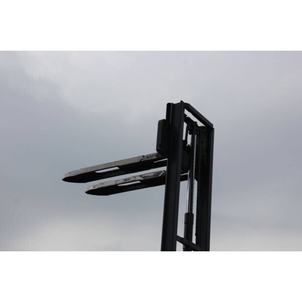 2019 Linde L14-43464835