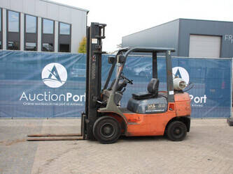 Image de 2001 Toyota 42-7FGF25