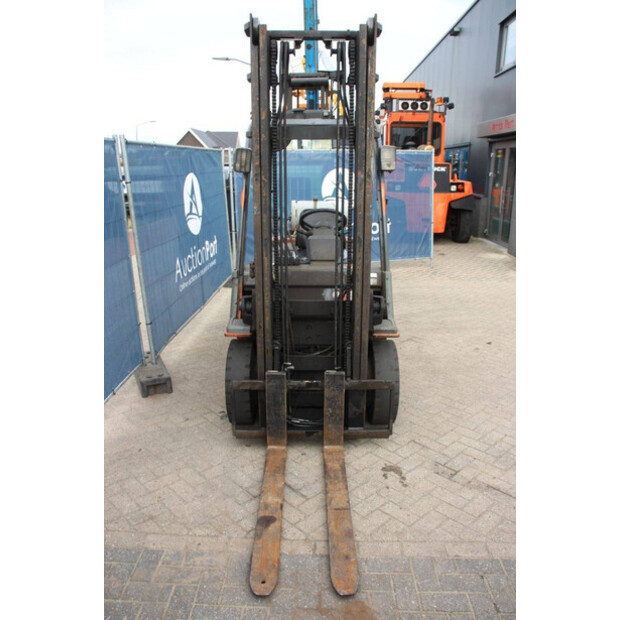 2001 Toyota 42-7FGF25-43465031