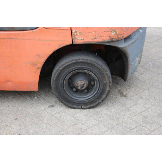 2001 Toyota 42-7FGF25-43465038