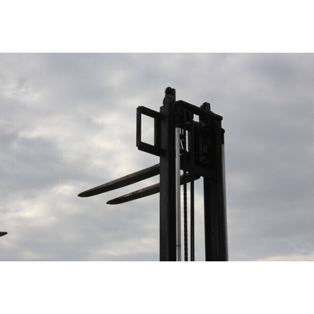 2001 Toyota 42-7FGF25-43465053