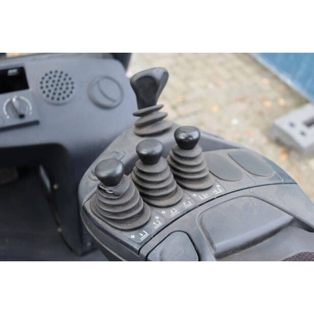 2014 ليندي H25T-02-43465996