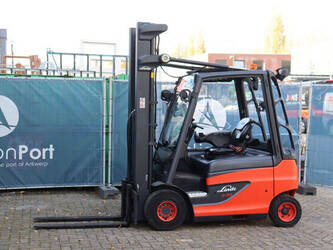 صورة ل رافعات شوكية 2017 ليندي E20-01