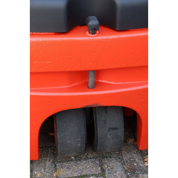 2014 Linde E16C-01-43466151