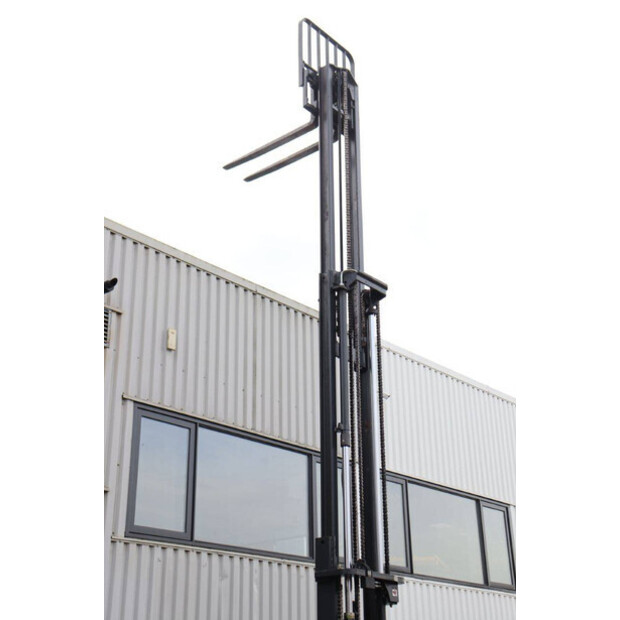 2010 Linde R14G-12-43466338