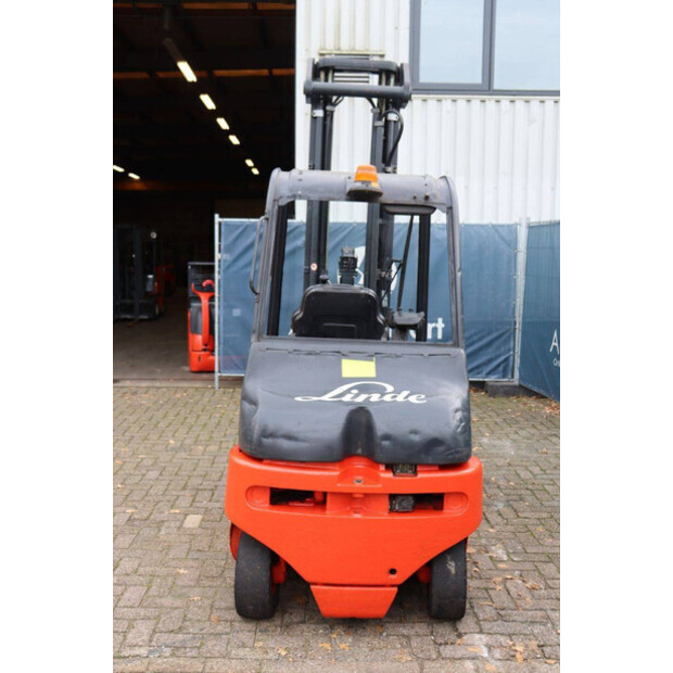 2002 ليندي E25-02-43466408