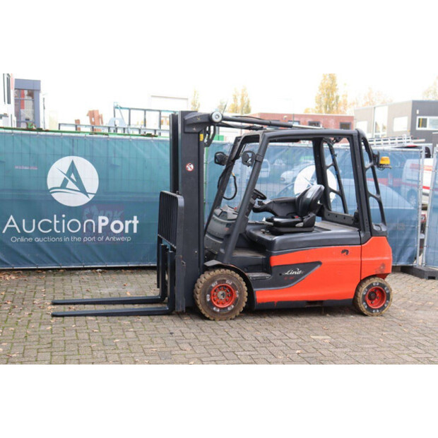 2014 ليندي E30-43466521