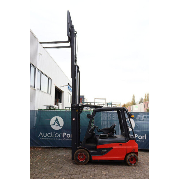 2014 ليندي E30-43466554