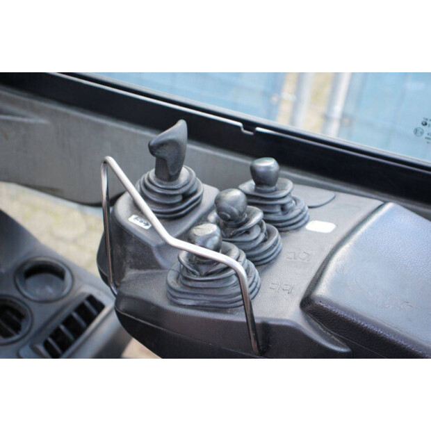 2019 Toyota 02-8FGF18-43466741